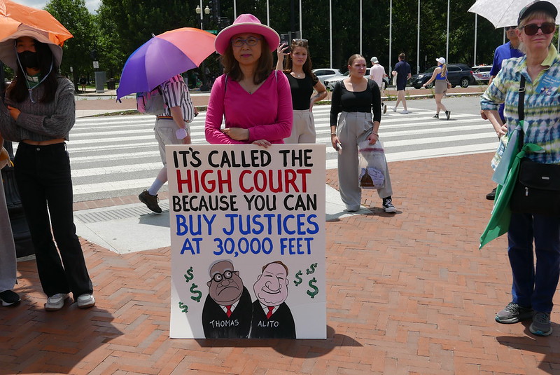 Ohioans Gather 700k+ Sigs to Put Abortion Rights to a Statewide&nbsp;Vote